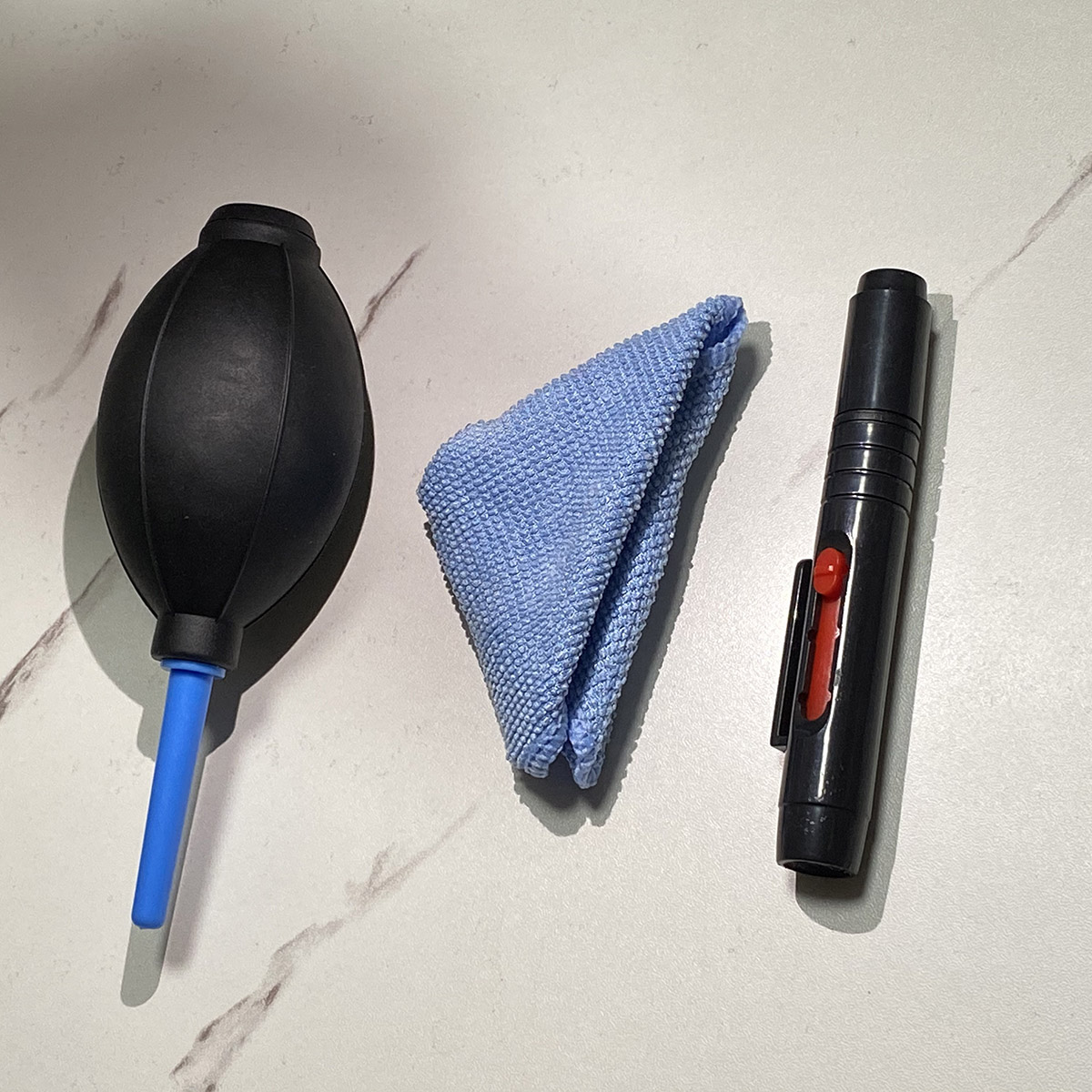 ชุดทำความสะอาดแบบ3-in-1เครื่อง - Lens Cleaning Kit บทวิจารณ์และราคา